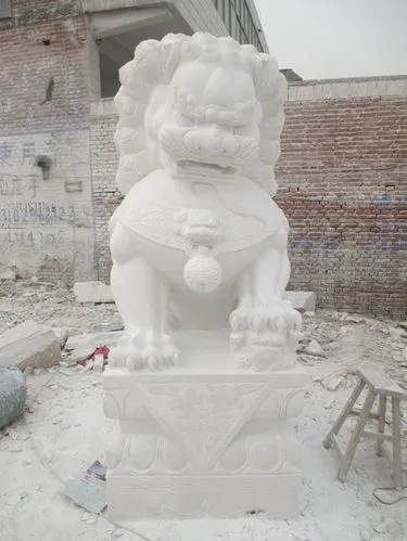 自家門(mén)前擺放什么石雕好看？有沒(méi)有什么好的建議