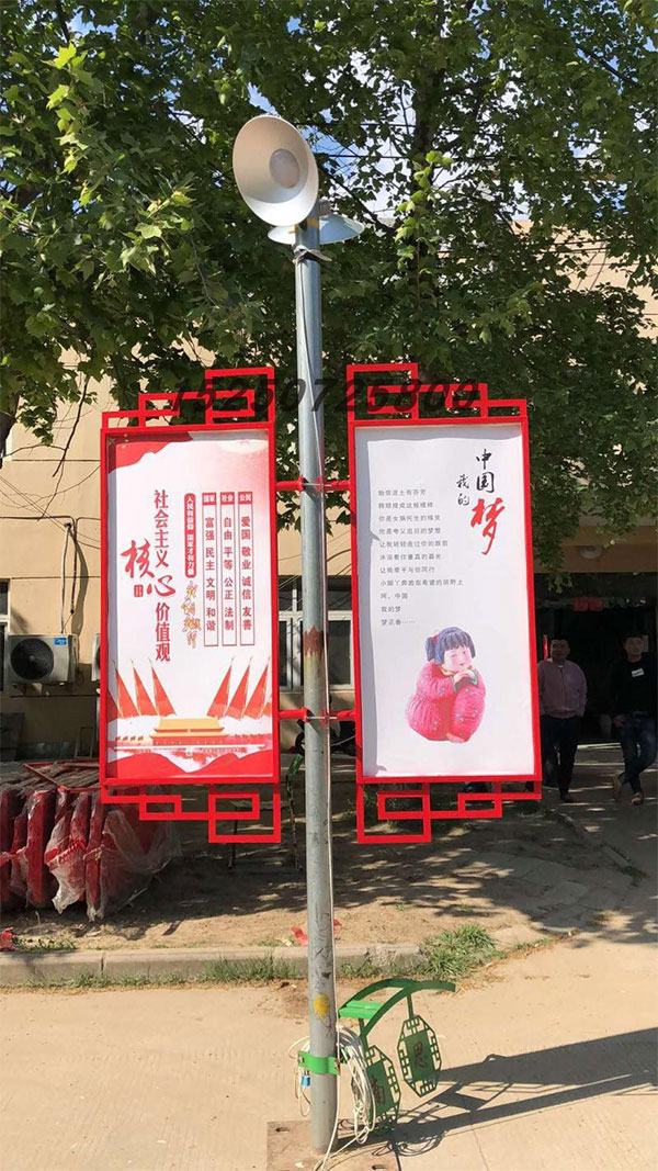 燈桿廣告燈箱制作廠(chǎng)家哪家好