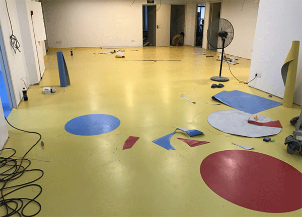 PVC地板的裝飾材料有哪些？這兩種原材料完全不同